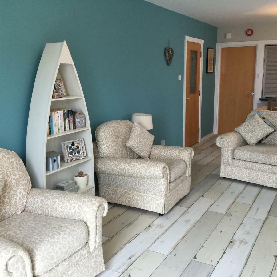 Beachside Apartment Bangor  Luaran gambar